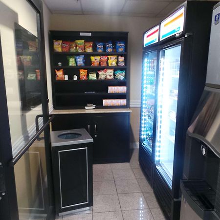 Surestay Plus Hotel By Best Western Элвин Удобства фото