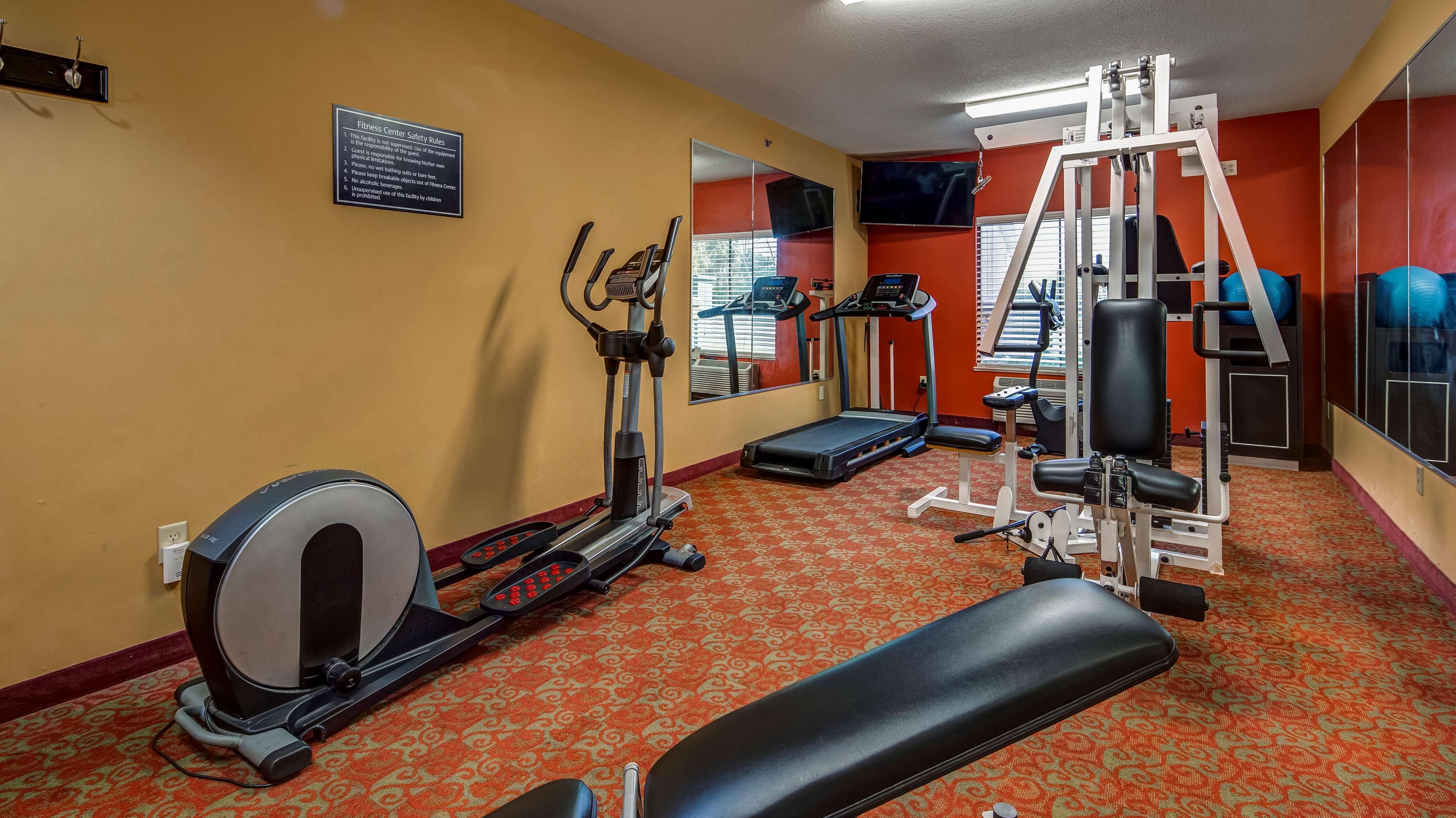 Surestay Plus Hotel By Best Western Элвин Экстерьер фото
